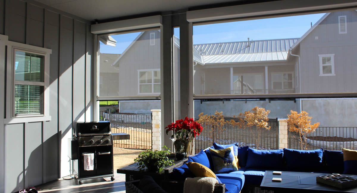 Retractable Screens for Dallas, TX backyard patio or porch
