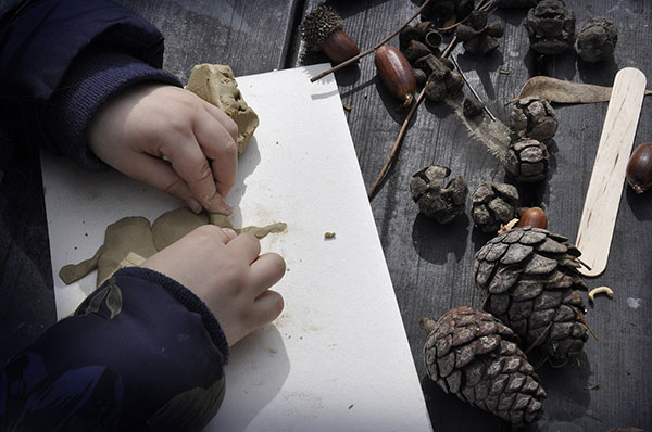 Fun Children’s Activities on Your Patio with Retractable Screens
