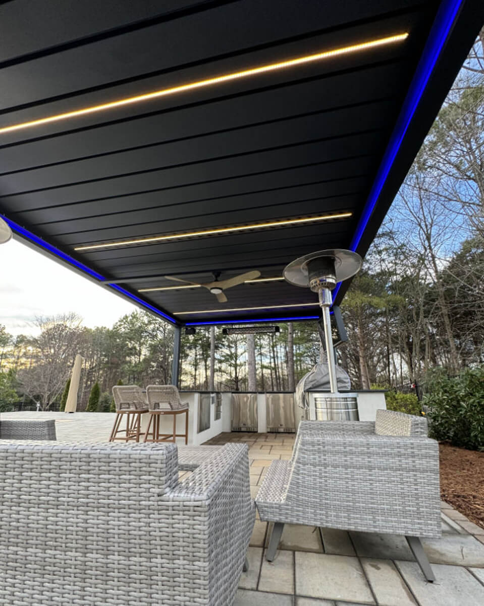 Gainesville,TX Patio Cover-Louvered Roof
